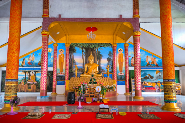 พระประธานประจำอุโบสถ
